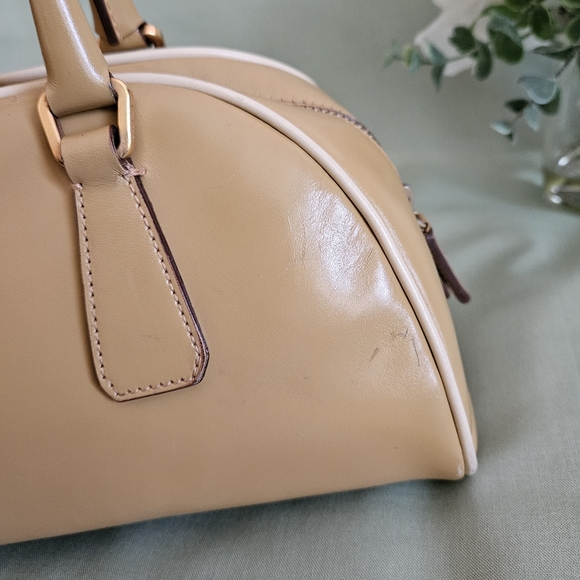 Women's Prada Tan Leather Top Handle High-End Luxury Handbag (LIMITED EDITION) - Picture 8 of 16